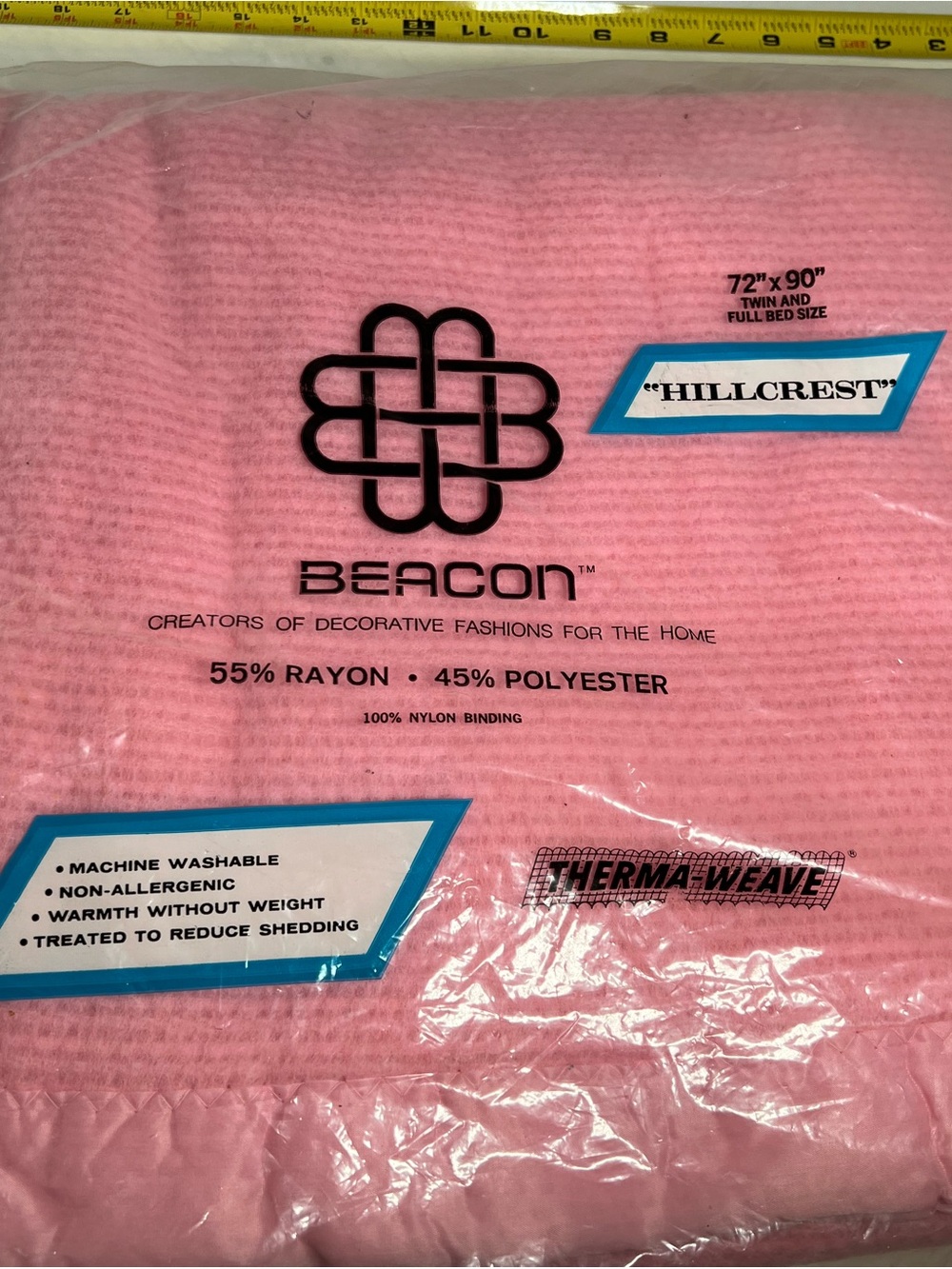 Beacon 'Hillcrest' Pink Throw Blanket‎ 72x90